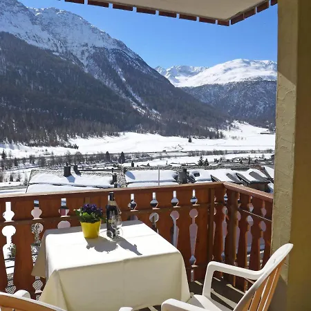 Apartamento Chesa Bursella 21 By Interhome